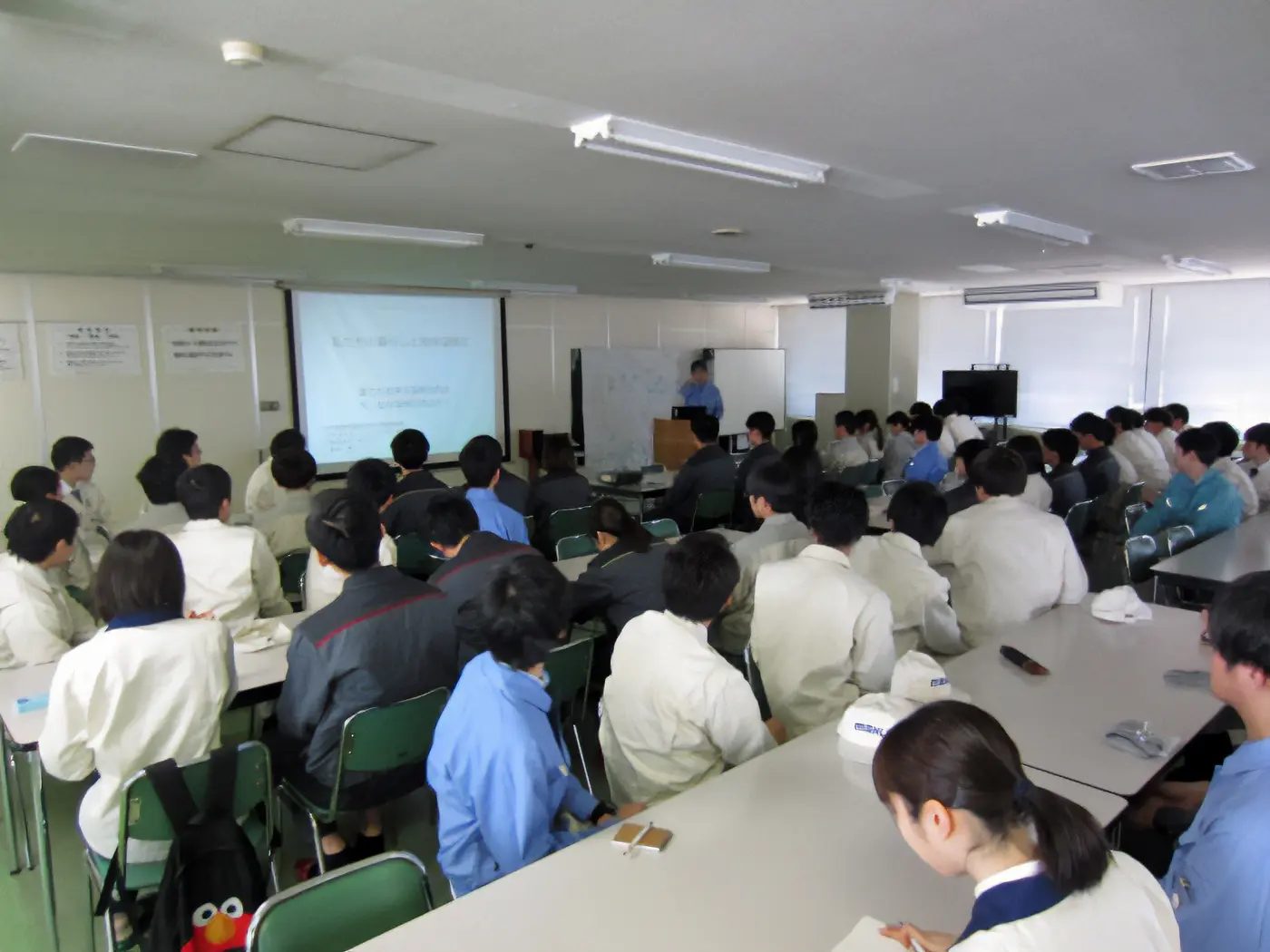 与邻近企业环境活动联合研修（山形县鹤冈市）的实施