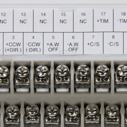 驱动信号名显示板