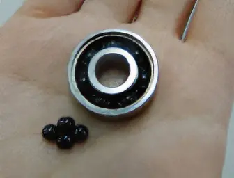 陶瓷滚珠轴承